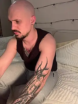 AssHunter4k live sex cam