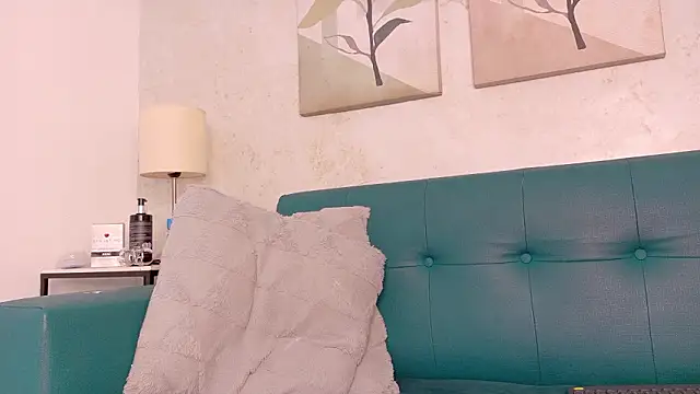 JOCELYN_SANTANA1's cam snapshot