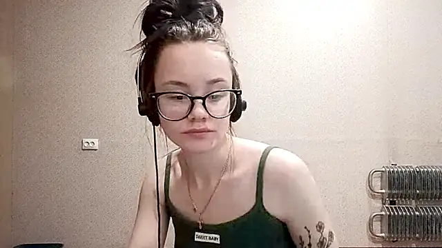 RomanceEncore's cam snapshot