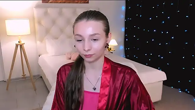 JulieDaniel's cam snapshot