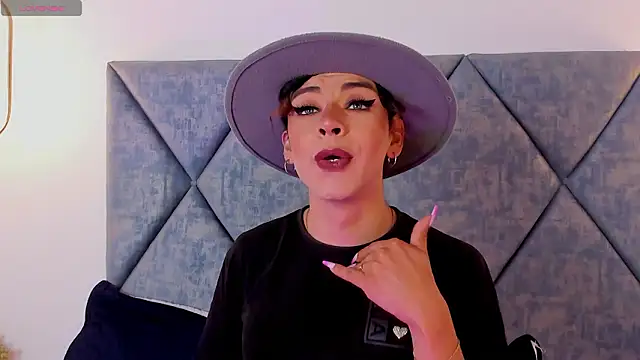 Lilith_Zamara_ live sex cam