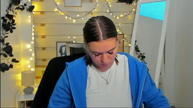 Josephine_Kiss's cam snapshot