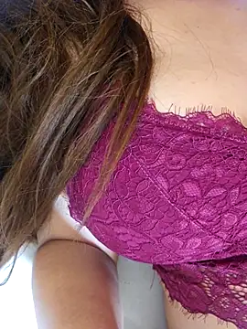 Velvet-Almas's cam snapshot