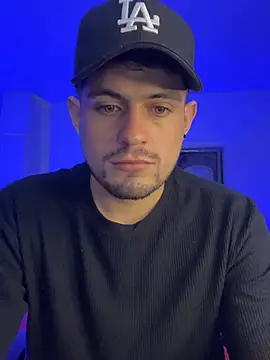 williamsmiiths16 live sex cam