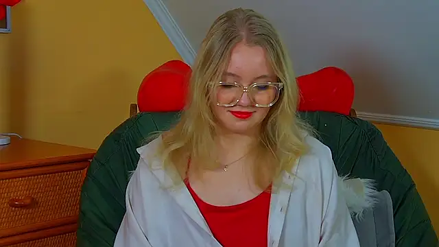 EmilyEvanse's cam snapshot