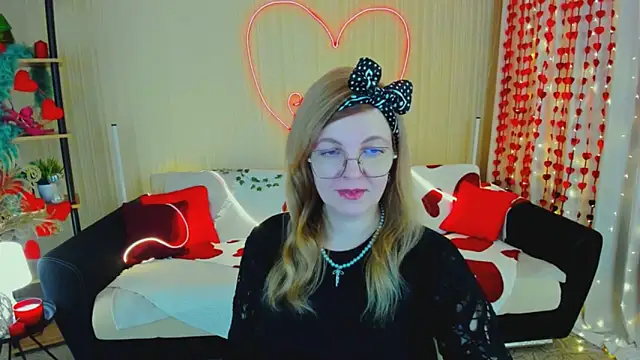 YourUniverser's cam snapshot