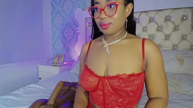 CaseyMoon's cam snapshot