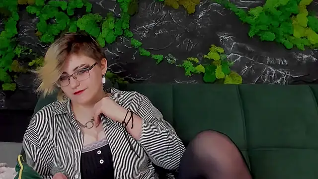 ABSI_GLITCH's cam snapshot