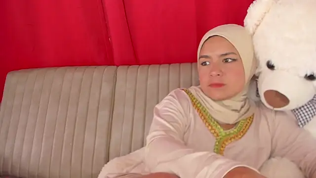 AliaAsad live sex cam