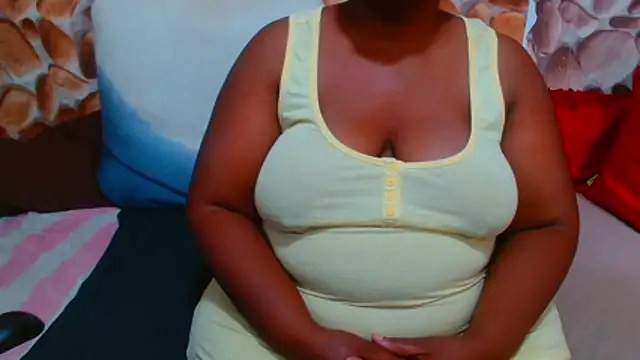 AfricanBigAssxx98's cam snapshot