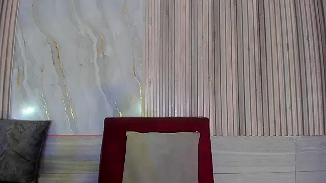 BriannaChelsea's cam snapshot