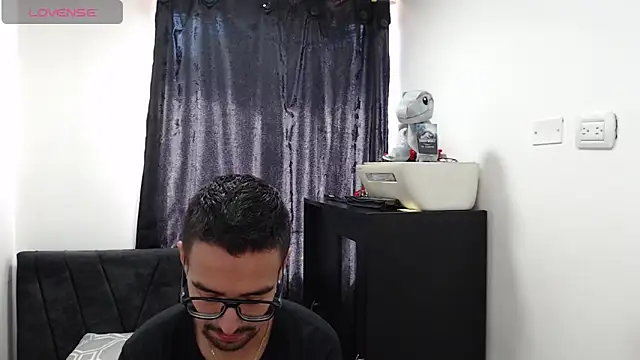 Demian_val's cam snapshot