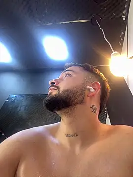 Andrew_Brown live sex cam