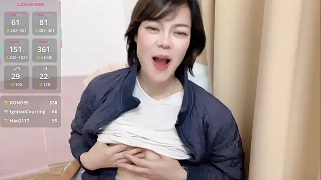 Linda-LL's cam snapshot