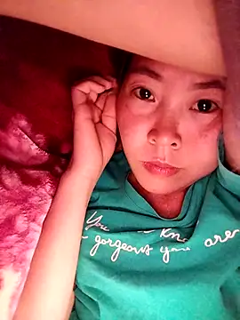 Yiyoongg's cam snapshot