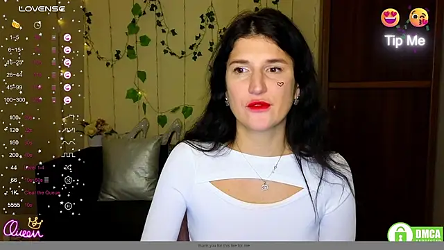 Alianna_Solo_Kisses's cam snapshot