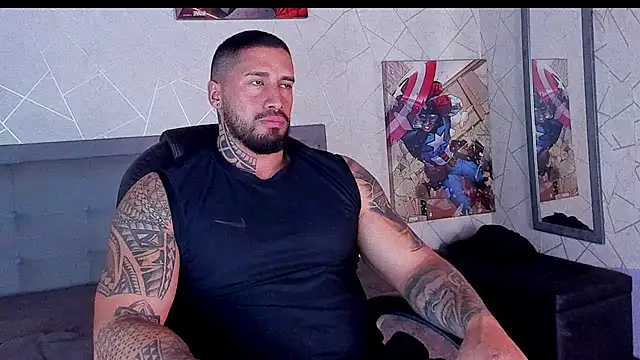 Cristian_Walker live sex cam