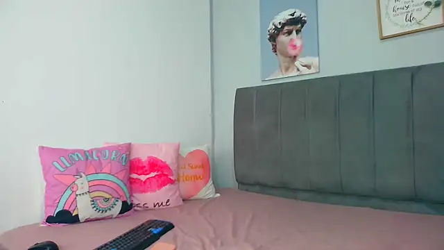 naughtyloverss live sex cam