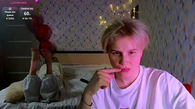 Girls_Fingers live sex cam