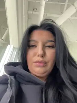 Tisha_Busty live sex cam