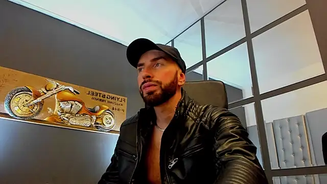 AronGrant live sex cam