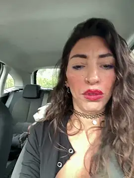 Amani_thewolf live sex cam