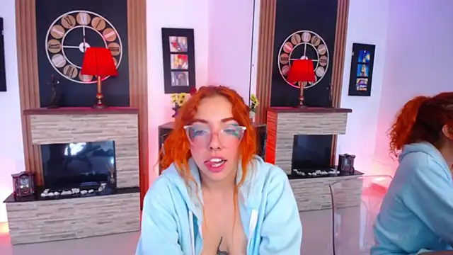 mere_in_redd live sex cam