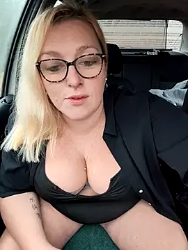 winniess40 live sex cam
