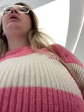 Teya_moon_ live sex cam