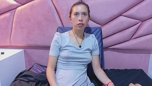 kimberlypink_'s cam snapshot