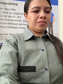 Ariana-07 live sex cam