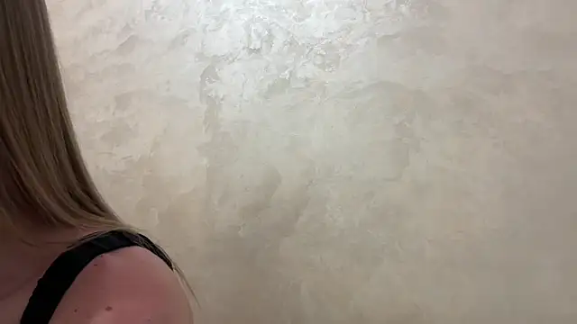 CaitlinaJayne23's cam snapshot