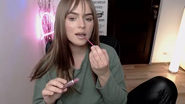 ViviRoses's cam snapshot