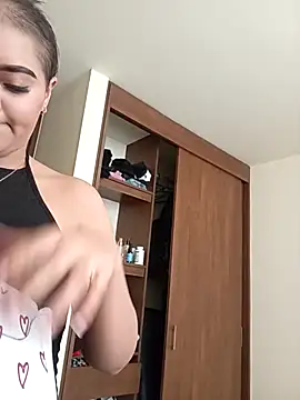 Katy_RoseX's cam snapshot