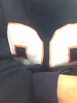 Millionly live sex cam