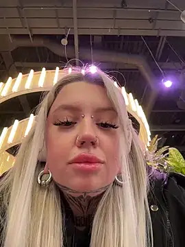 Chiibi's cam snapshot