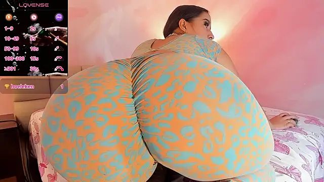 Staarhot live sex cam