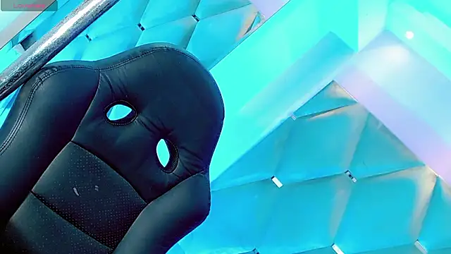 AithanaBlaze live sex cam