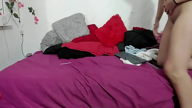 playful-girls live sex cam