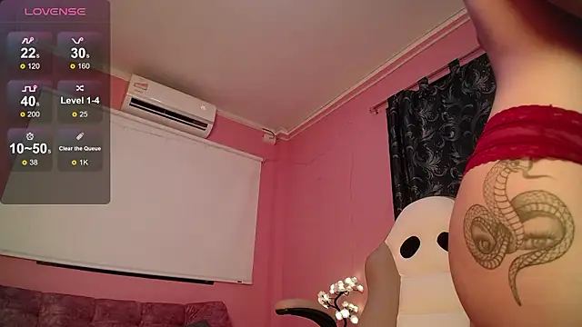 NatashaHot158's cam snapshot