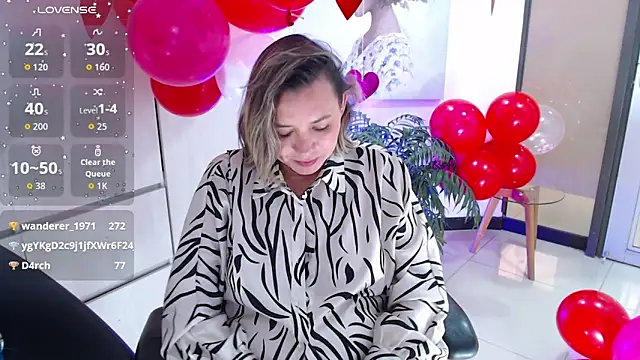 milfsecret69's cam snapshot