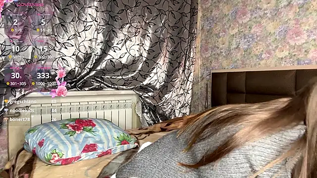 LoraDavi's cam snapshot