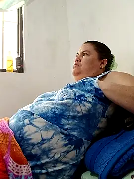 yaneth_'s cam snapshot