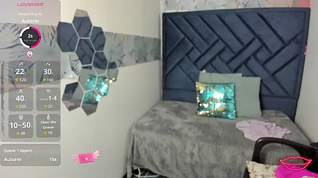 Valery_More__'s cam snapshot