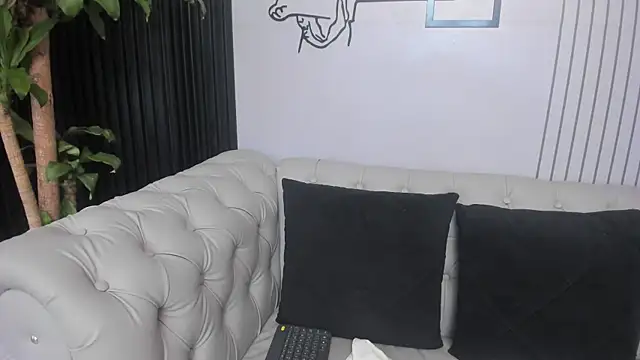 sophie_bonny's cam snapshot