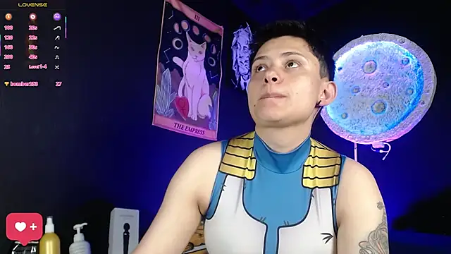 girl_intense444's cam snapshot