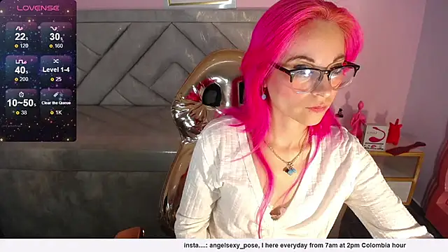 abril_ch_'s cam snapshot