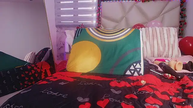 lili_jhonson's cam snapshot