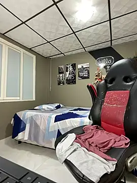 marcel_crawford96's cam snapshot