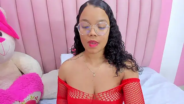 ISABELLA_020's cam snapshot